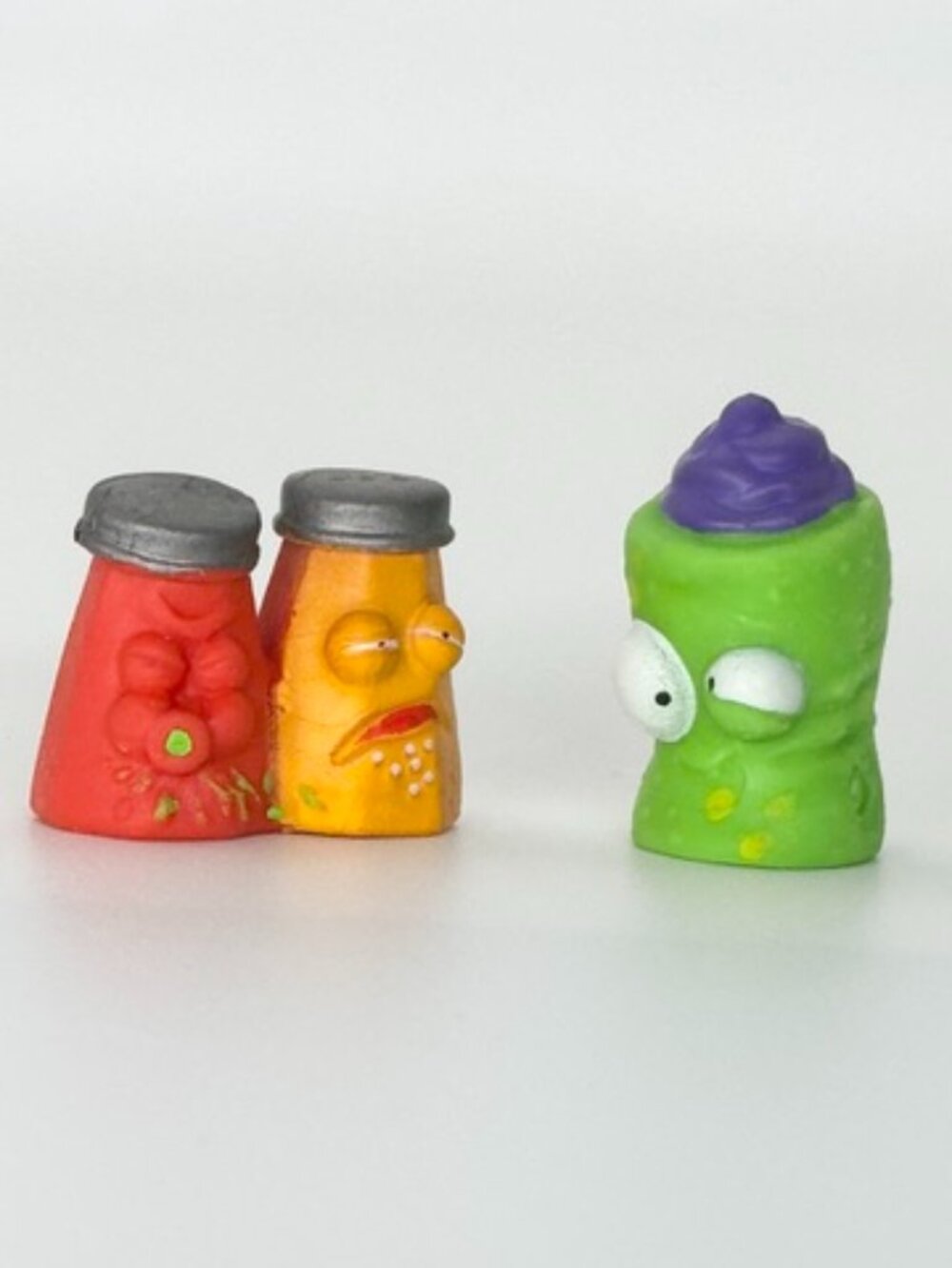 Grossery Gang SNOT N PEPPER 1-152 + STINKI Green 1-012 Loose